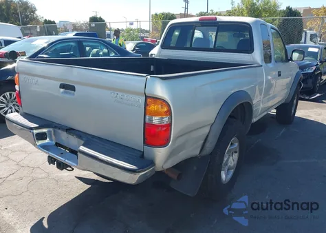 2004 Toyota Tacoma Prerunner V6 z USA, uszkodzony, nr VIN 5TESN92N44Z347215